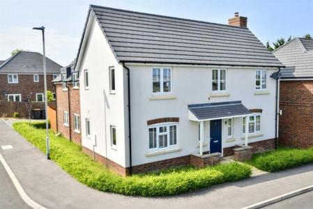 4 Bedroom Detached House For Sale In Rutherford Fields, 4 bedrooms