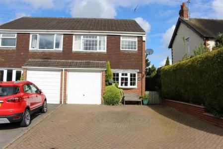 3 Bedroom Semi-detached House For Sale In Codnor, Ripley, 3 bedrooms